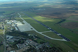 Luftbild Flughafen Erfurt.jpg